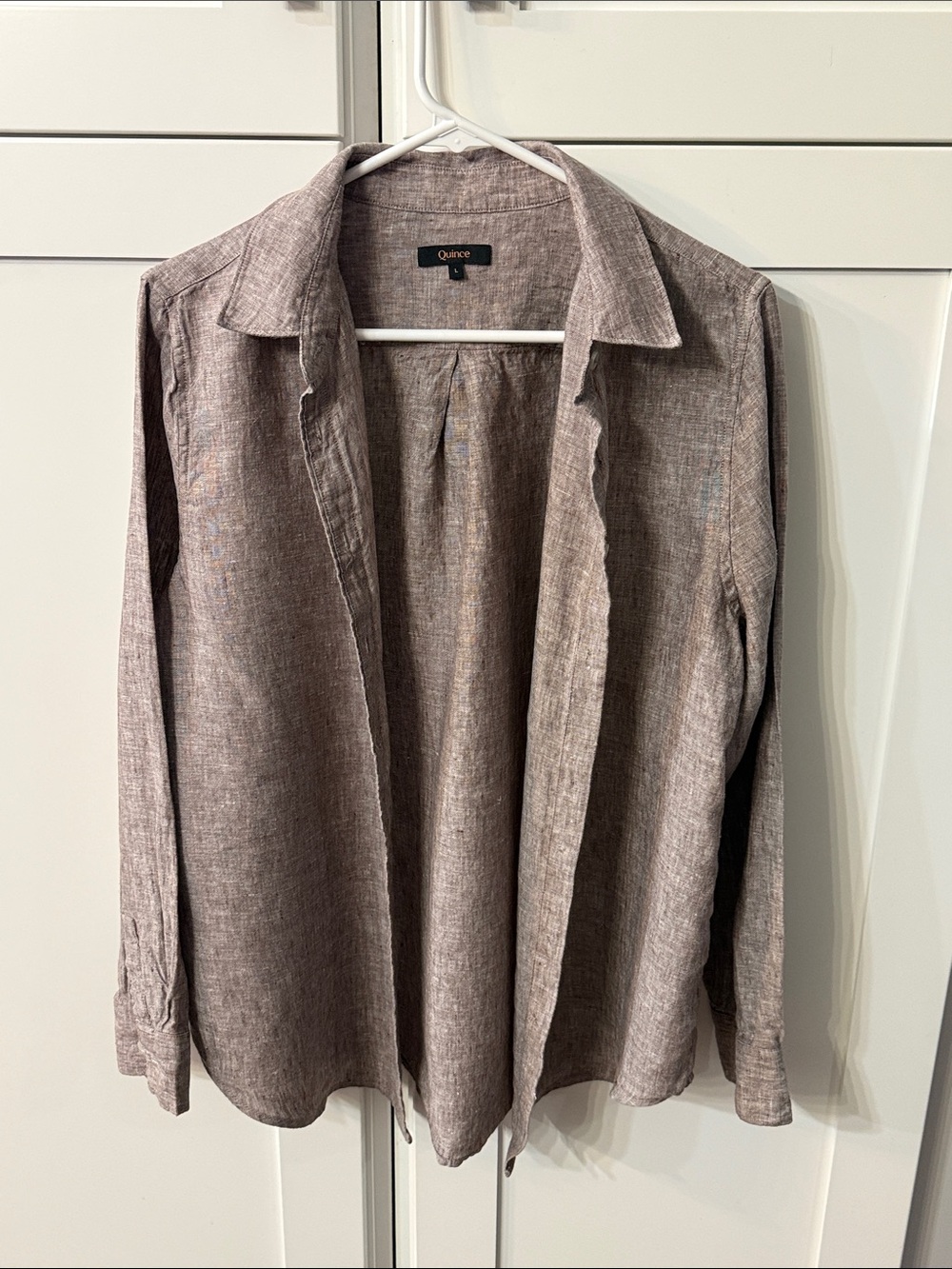 Quince 100% European burgandy Linen Long Sleeve Shirt. Size large